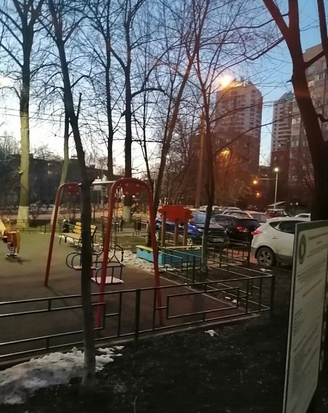 г. Химки, ул. Пожарского, д. 27 г. Химки, ул. Пожарского, д. 27