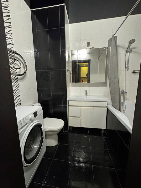 ул. Набережная, д. 21, корп. 1