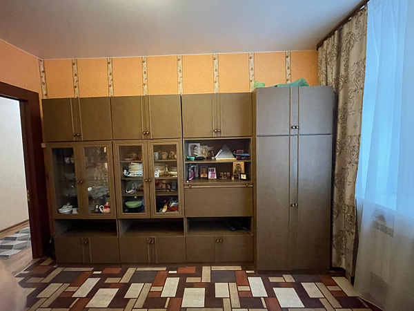 ул. Центральная, д. 9