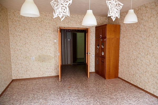 Лихачевский пр-кт д. 70, корп. 4 Лихачевский пр-кт д. 70, корп. 4