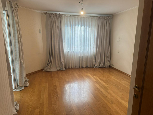 ул. Центральная, д. 5