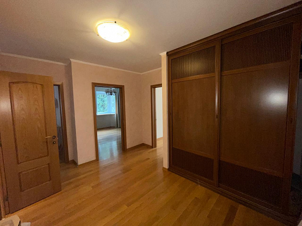 ул. Центральная, д. 5