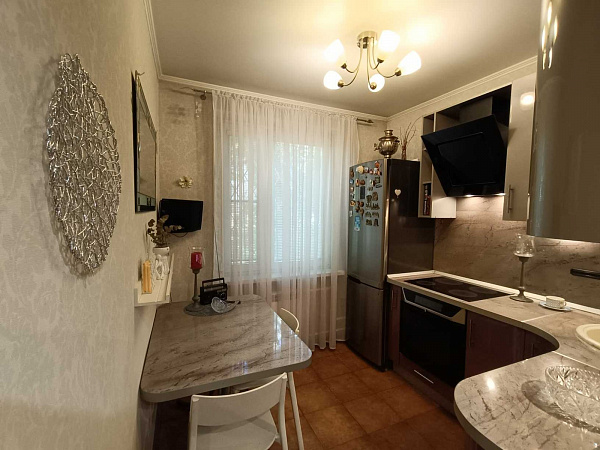 ул. Зелёная, д. 15