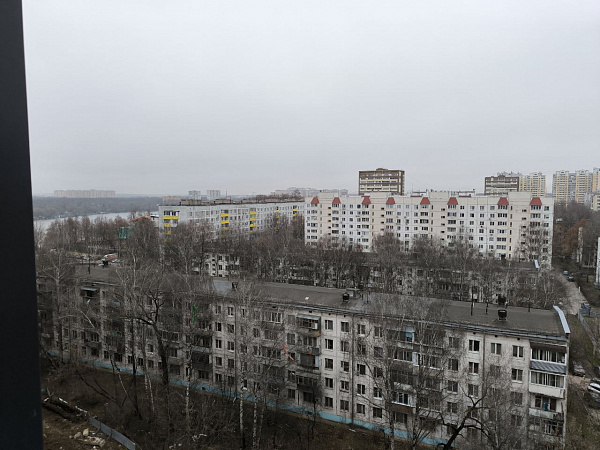 ул. Парковая, д. 42, корп. 1