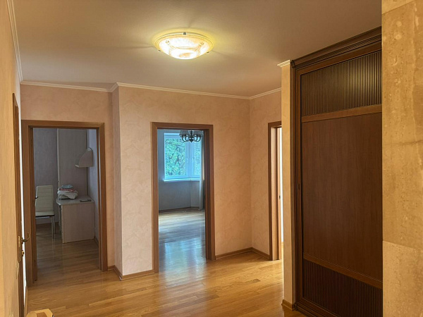 ул. Центральная, д. 5