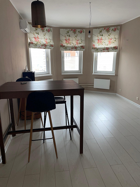 пр-кт Мельникова, д. 18