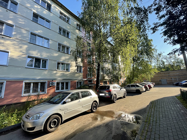 Лобня, ул. Ленина, д. 4