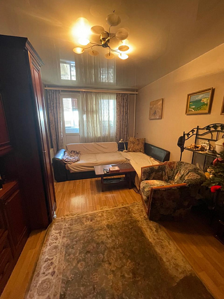Лихачевский пр-кт, д. 74, корп. 1 Лихачевский пр-кт, д. 74, корп. 1