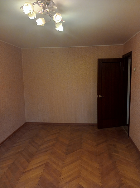 Московское шоссе, д. 49