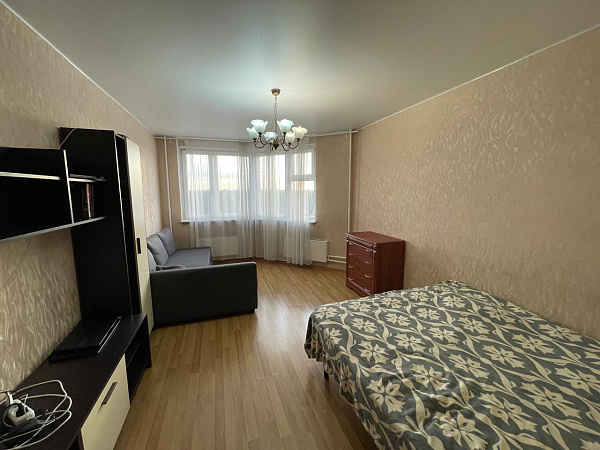 Лихачевский пр-кт, д. 68, корп. 1 Лихачевский пр-кт, д. 68, корп. 1